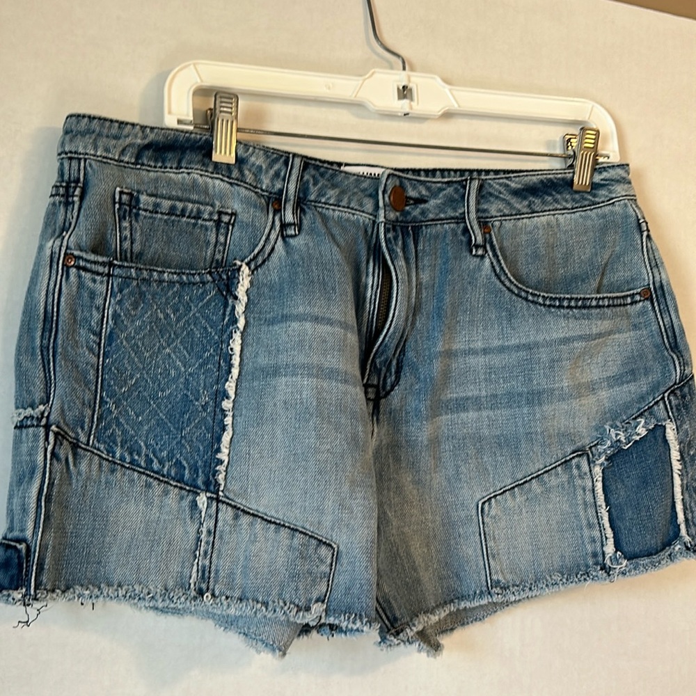 William Rast High Rise Distressed Patchwork Frayed Hem Denim Shorts Sz 31
